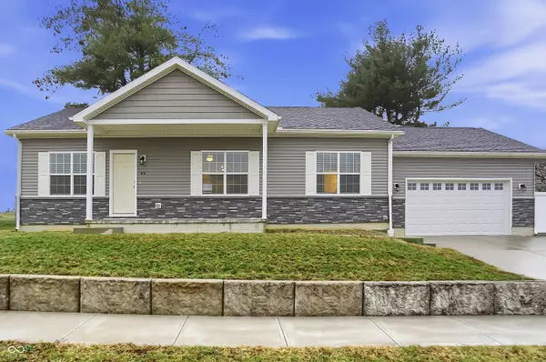 10 Doe Creek CIR, Cloverdale, IN 46120