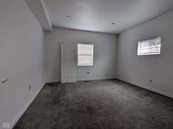 Indianapolis, IN 46218,1721 N Oxford ST