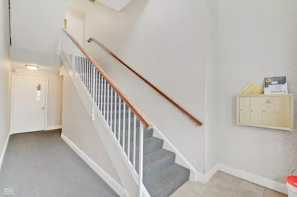 Indianapolis, IN 46237,6509 Emerald Hill CT #311