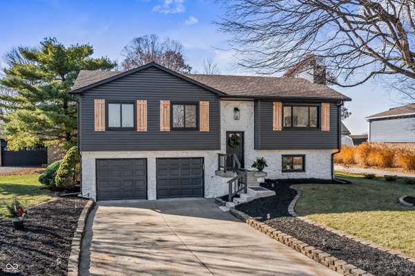 1940 Nantucket DR, Cicero, IN 46034