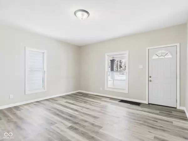 Anderson, IN 46016,1318 E 28th ST