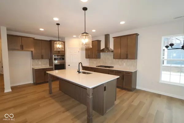 Mccordsville, IN 46055,9206 Ambassador ST