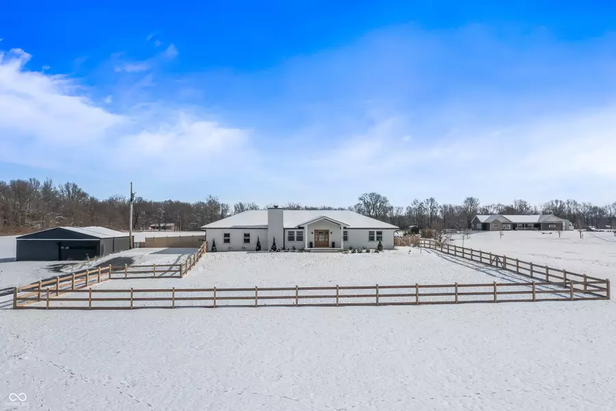 10274 S 400 W, Pendleton, IN 46064