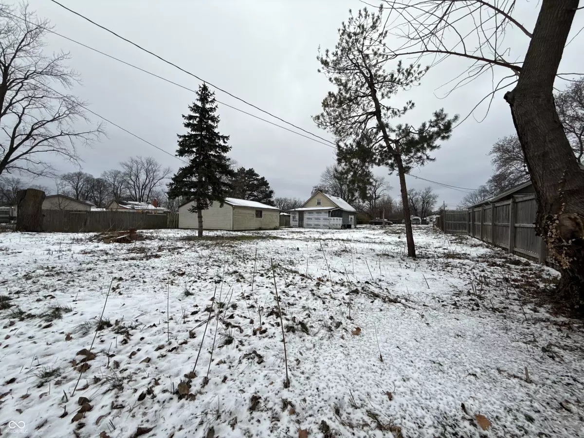 Indianapolis, IN 46241,1035 Westbrook AVE