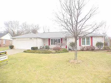 3731 INDIANWOOD DRIVE, Columbus, IN 47203