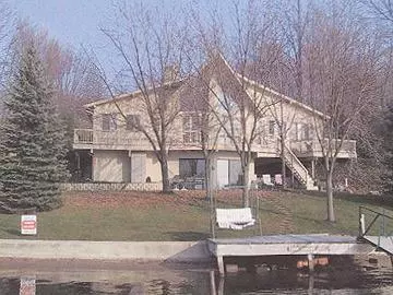 1420 Lighthouse PT, Cicero, IN 46034