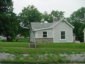 331 E MAIN ST, Morristown, IN 46161