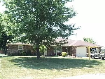 4927 EASTWOOD WAY, Anderson, IN 46017