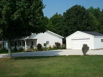 7878 Hughes RD, North Salem, IN 46165