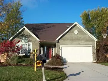 940 FARMVIEW, Carmel, IN 46032