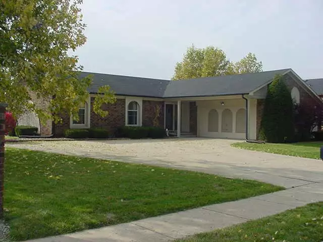 Indianapolis, IN 46237,5935 Riva Ridge DR