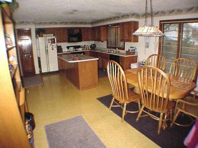 Columbus, IN 47203,944 Parkside Drive DR