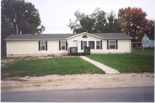 407 Washington, Clay City, IN 47841