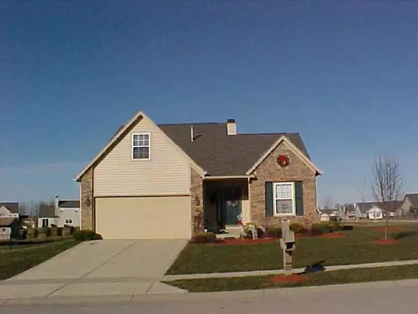 1404 Backwater DR, Danville, IN 46122