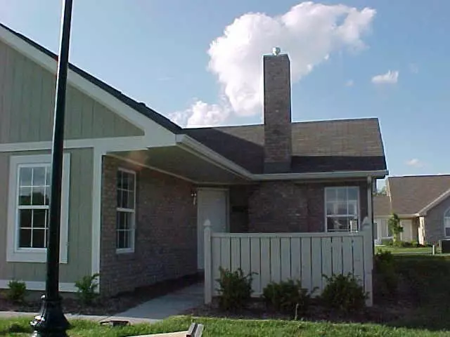 Indianapolis, IN 46214,7347 B-CHAPEL VILLAS LN