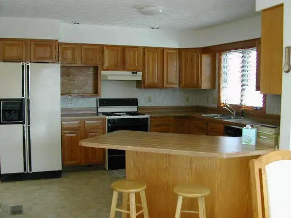 Martinsville, IN 46151,2136 Deer Hollow CT