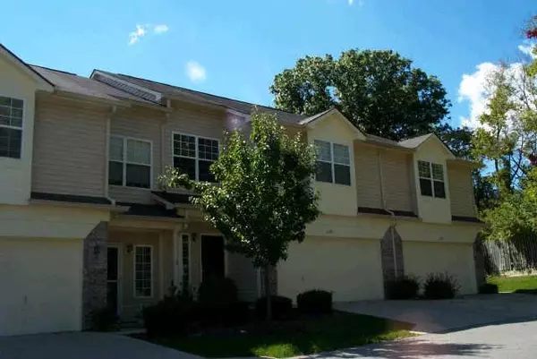 8150 WINDHAM LAKE TER #103, Indianapolis, IN 46214