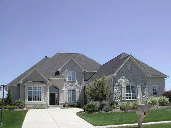 2437 Turning Leaf LN, Carmel, IN 46032