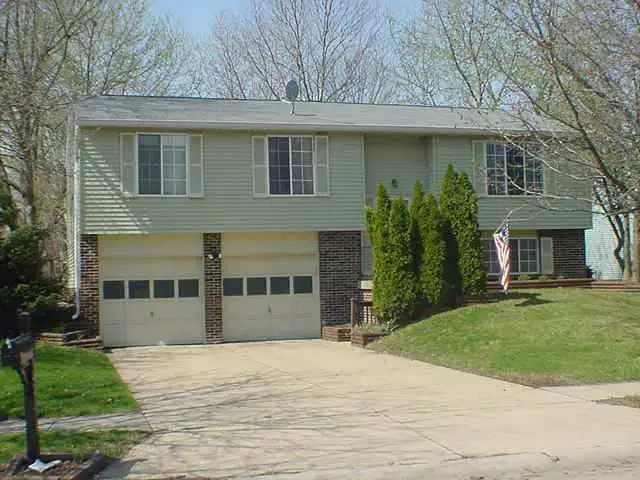 Indianapolis, IN 46250,9232 THRUSHWOOD