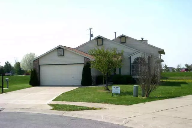 5703 Silver Fox CT, Anderson, IN 46013