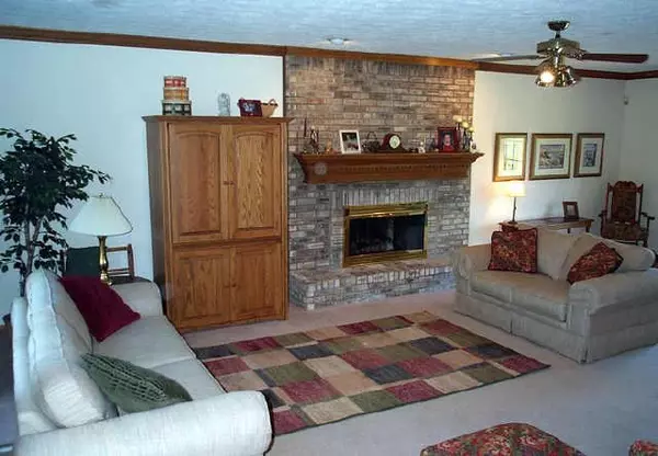 New Palestine, IN 46163,7340 W Creekside Dr DR