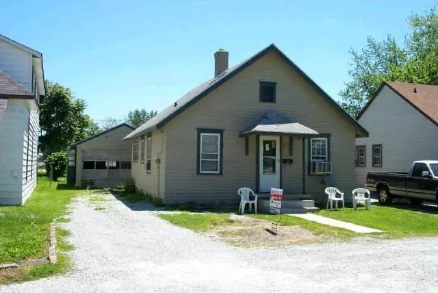 Anderson, IN 46016,2224 Franklin ST