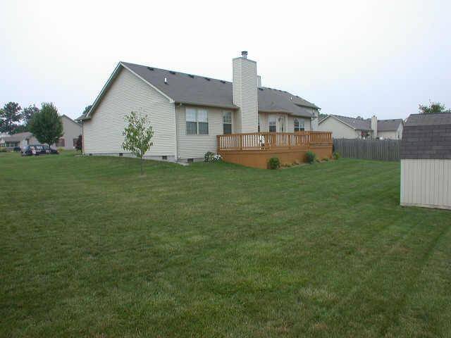 Greenwood, IN 46142,347 N Greenbriar DR