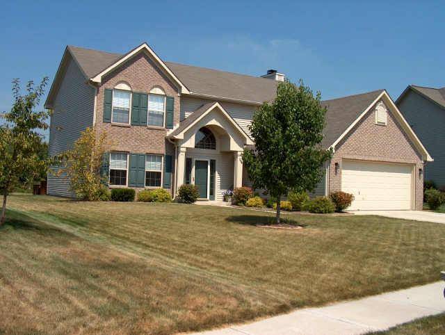4950 Aquaduct DR, Greenwood, IN 46142