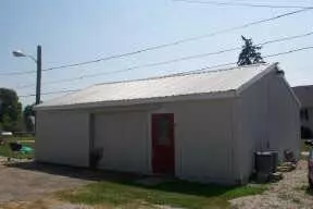 Amo, IN 46103,4933 E South Street