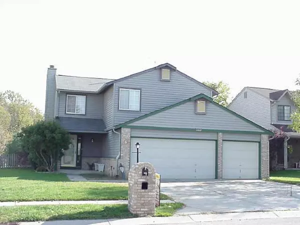 1489 Creekside LN, Greenwood, IN 46142