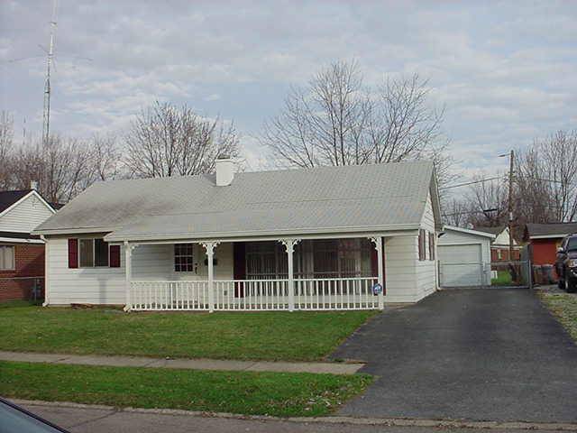132 Marcy LN, Greenwood, IN 46142