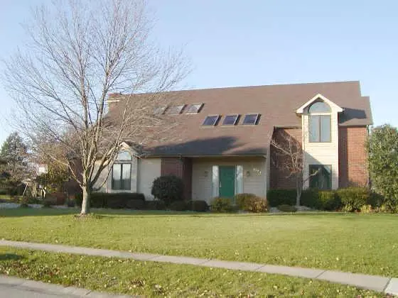 1021 Butternut DR, Columbus, IN 47201