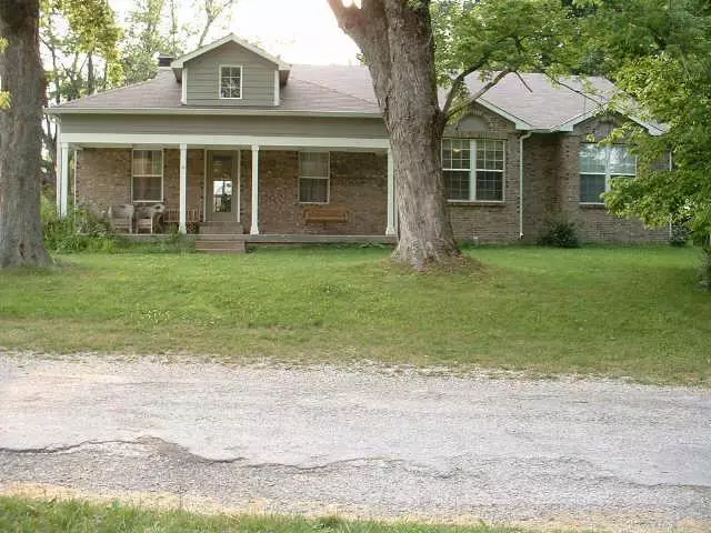 4464 N CR 800, Coatesville, IN 46121