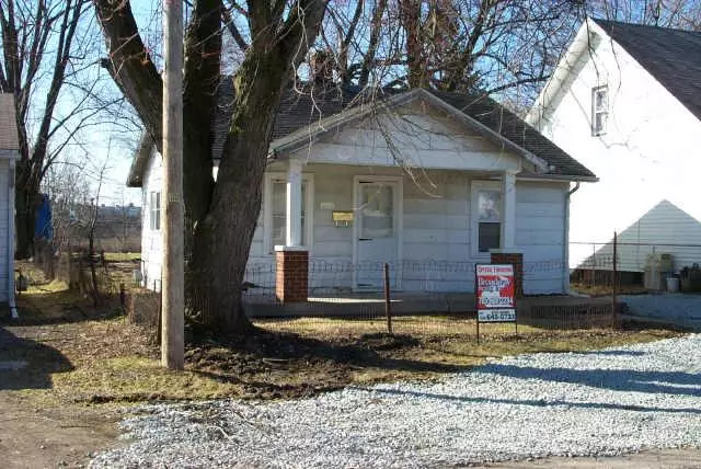 1905 W 27th ST, Anderson, IN 46016