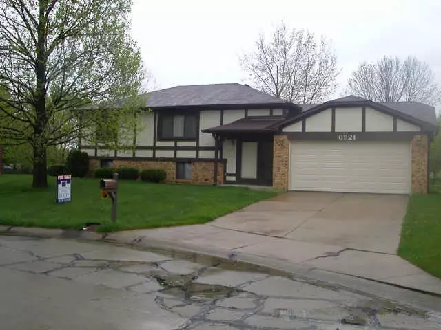 Indianapolis, IN 46214,6921 BURMASTER CT