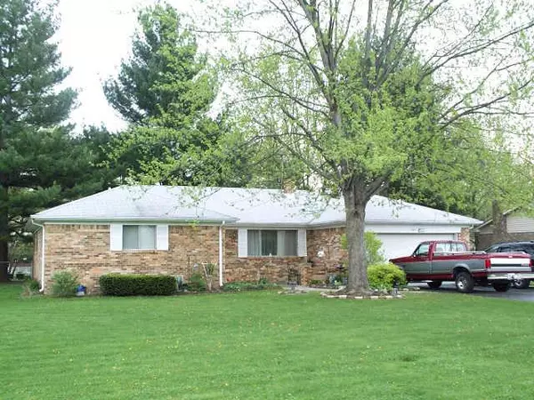 699 LODGE DRIVE, Avon, IN 46231