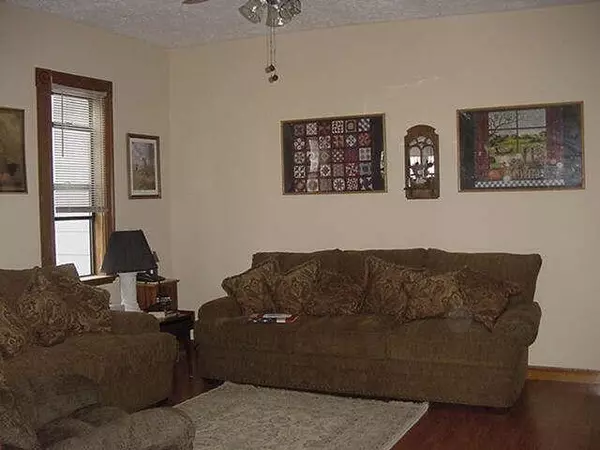 Wilkinson, IN 46186,412 N Main ST