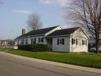 101 W 14th St, Rushville, IN 46173