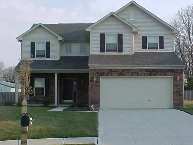 Avon, IN 46123,2033 Oakbrooke CT