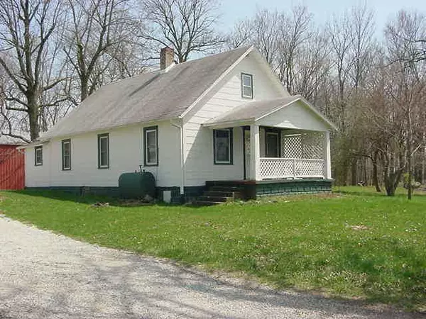 5650 S 1000 West RD, Rushville, IN 46173