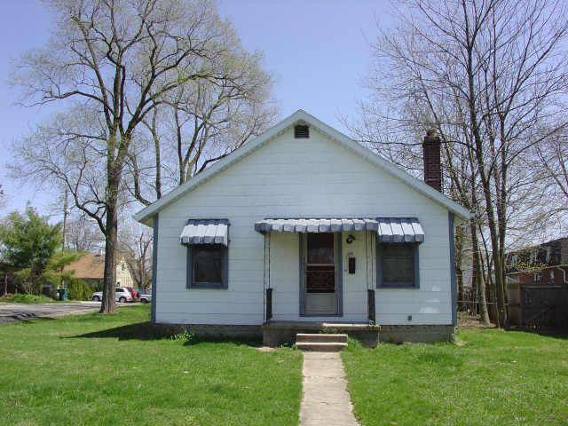 1708 N Rosewood AVE, Muncie, IN 47304