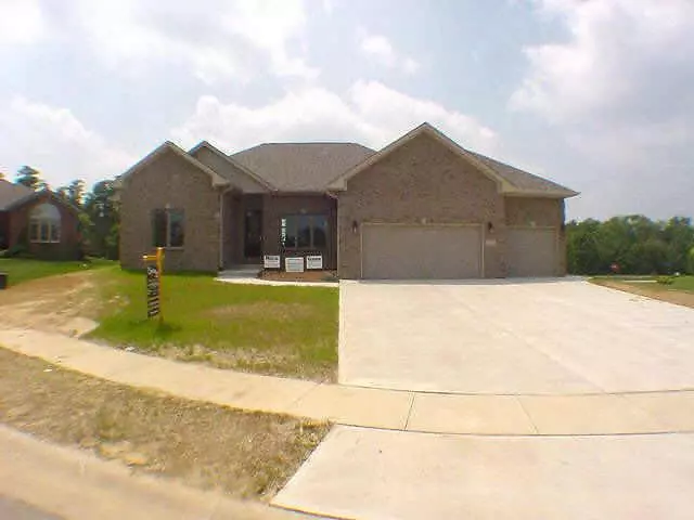 Columbus, IN 47201,6091 Boulder DR