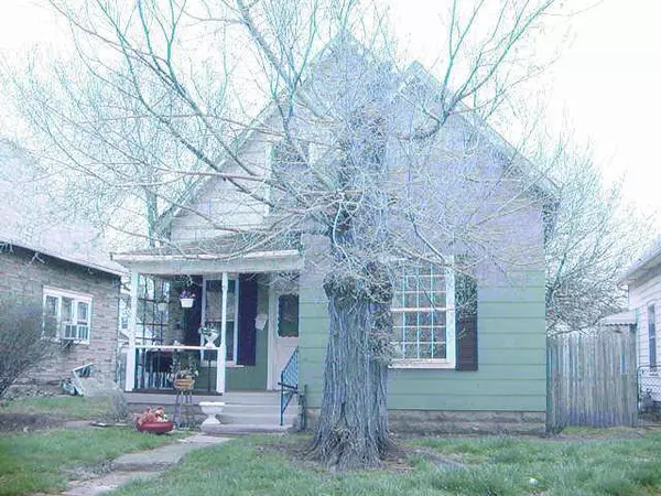 55 S Mount, Indianapolis, IN 46222