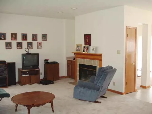 Indianapolis, IN 46228,5225 Katelyn DR