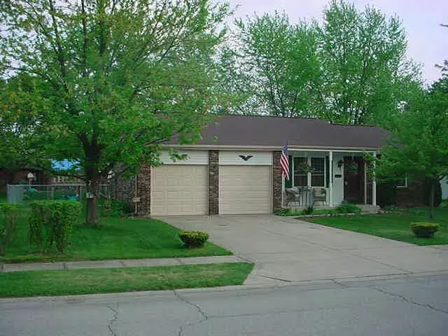 Brownsburg, IN 46112,1329 BROWNSWOOD DR