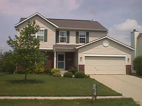 477 Governors LN, Greenwood, IN 46142