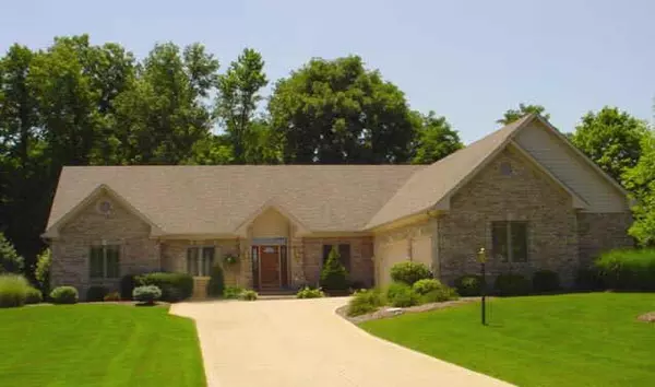 6067 Terra LN, Mccordsville, IN 46055