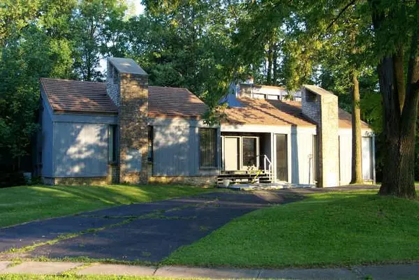 25 Horseshoe, Carmel, IN 46033