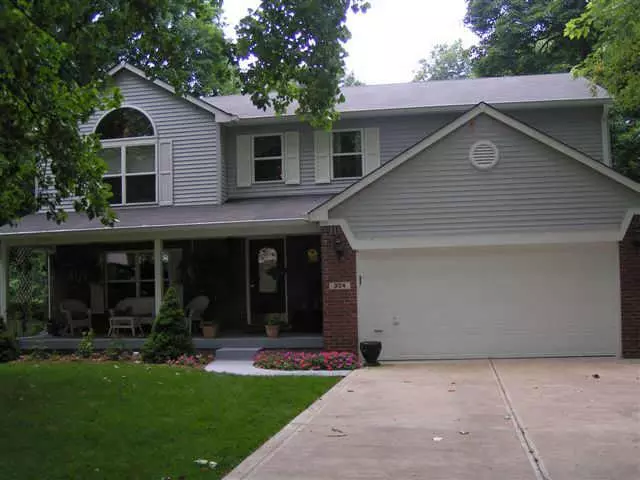 304 Meander Way, Greenwood, IN 46142