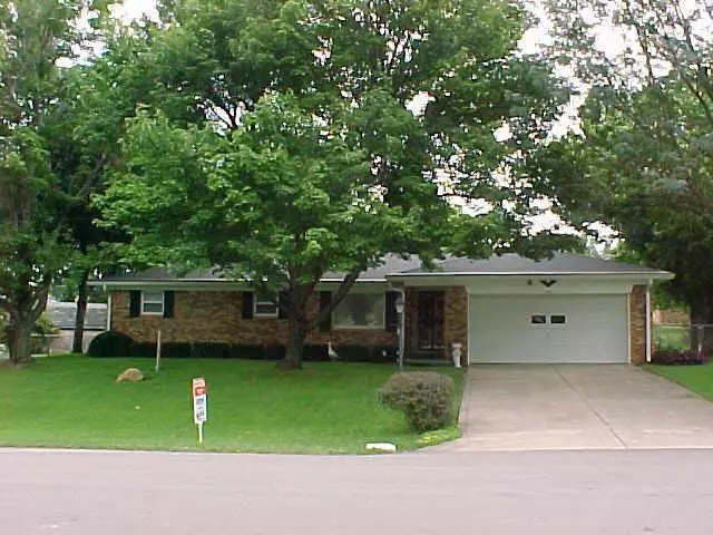 229 Victory AVE, Greenwood, IN 46142